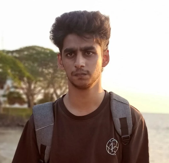 Aaron P Laju